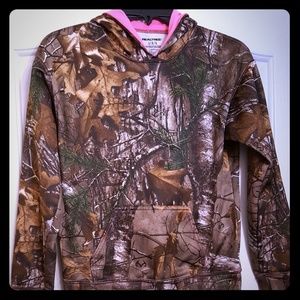 Girl's camo hoodie